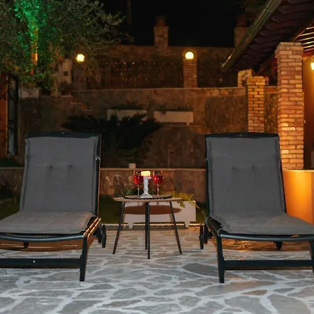 La Piccola Montagna Apartment Kynopiastai